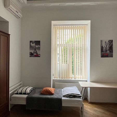 Центрум Апартаментс Lviv Eksteriør billede